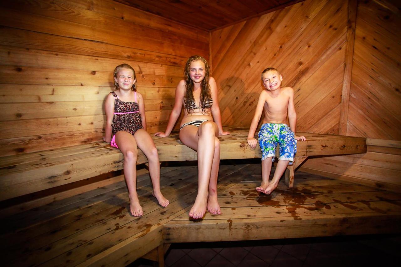 Aloha Beach Resort Wisconsin Dells Eksteriør bilde